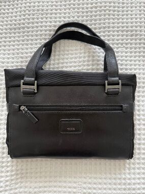 Like New TUMI Pack-A-Way Large Tote, Retired from the Voyageur Collection